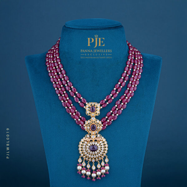 BEADS LONG NECKLACE