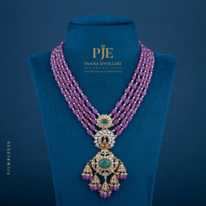 BEADS LONG NECKLACE