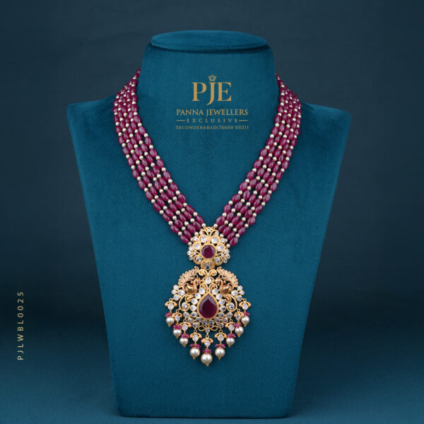 BEADS LONG NECKLACE