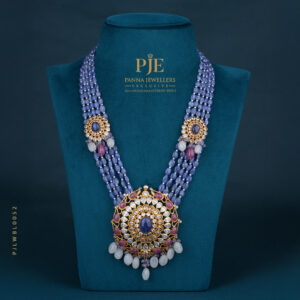 BEADS LONG NECKLACE