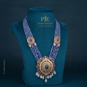 BEADS LONG NECKLACE