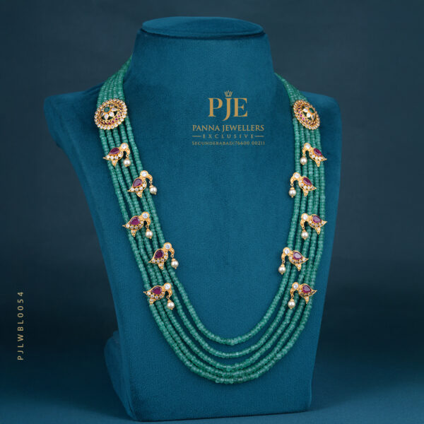 BEADS LONG NECKLACE