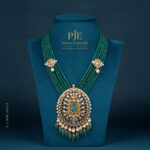 BEADS LONG NECKLACE