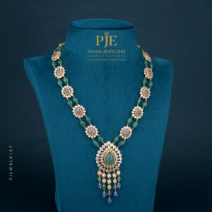 BEADS LONG NECKLACE