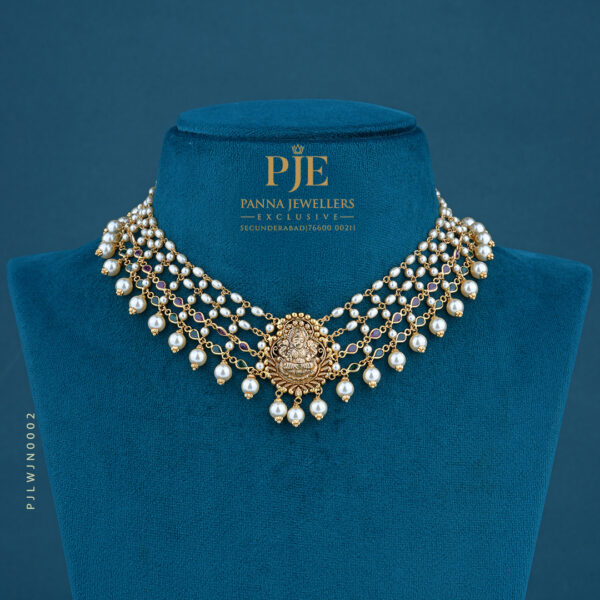 PEARLS JALI NECKLACE