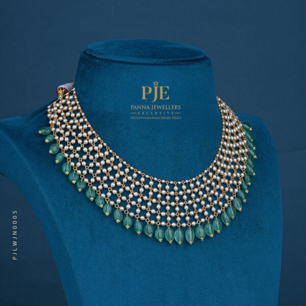 PEARLS JALI NECKLACE