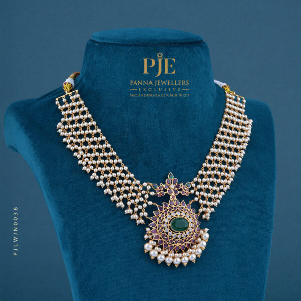 PEARLS JALI NECKLACE