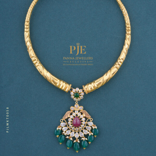 GOLD KANTI NECKLACE