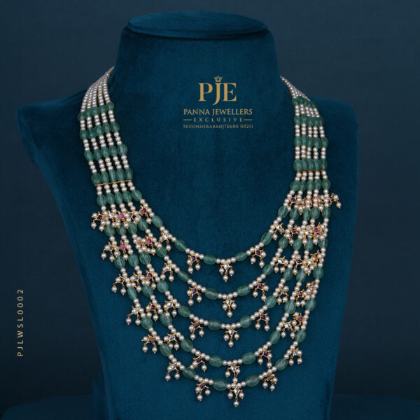 PEARLS SATHLADA NECKLACE