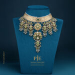 KUNDAN SHORT NECKLACE