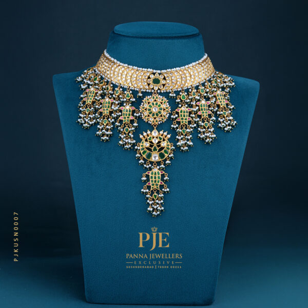 KUNDAN SHORT NECKLACE
