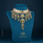 KUNDAN SHORT NECKLACE