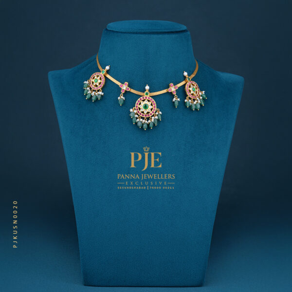 KUNDAN SHORT NECKLACE