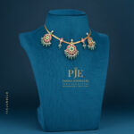 KUNDAN SHORT NECKLACE
