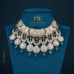 KUNDAN SHORT NECKLACE