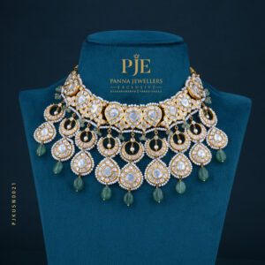KUNDAN SHORT NECKLACE