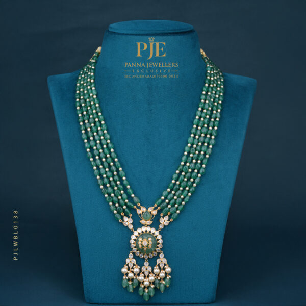 BEADS LONG NECKLACE