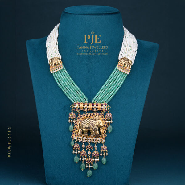 BEADS LONG NECKLACE