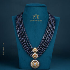 BEADS LONG NECKLACE