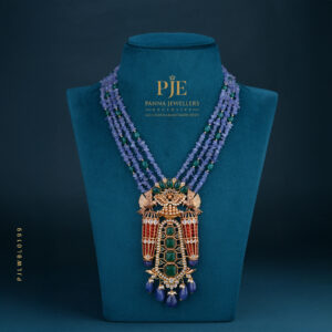 BEADS LONG NECKLACE