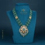 BEADS LONG NECKLACE