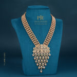 BEADS LONG NECKLACE