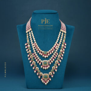 BEADS LONG NECKLACE