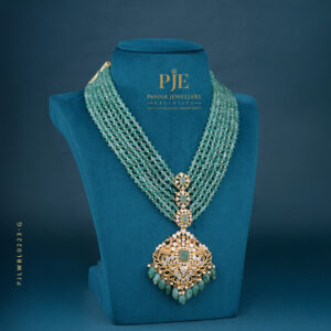BEADS LONG NECKLACE