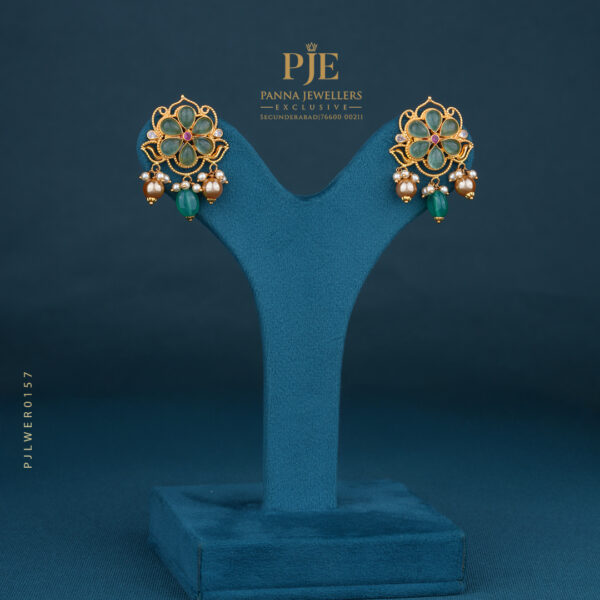GOLD EARRINGS