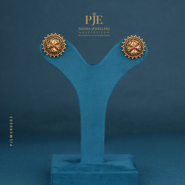 GOLD EARRINGS