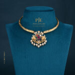 GOLD KANTI NECKLACE