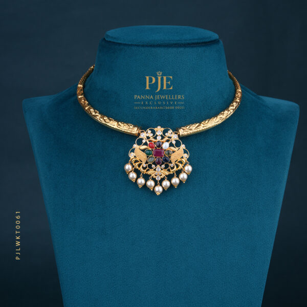 GOLD KANTI NECKLACE