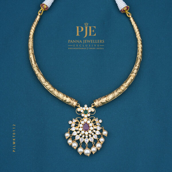 GOLD KANTI NECKLACE