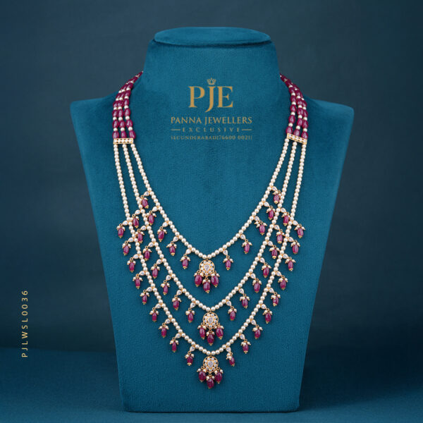 PEARLS SATHLADA NECKLACE