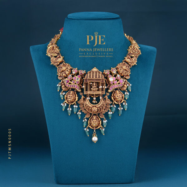 TEMPLE SHORT NECKLACE