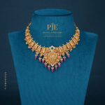 TEMPLE SHORT NECKLACE
