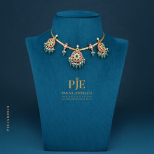 KUNDAN SHORT NECKLACE