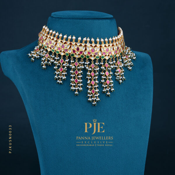 KUNDAN SHORT NECKLACE