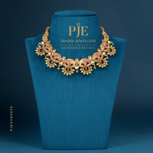 KUNDAN SHORT NECKLACE