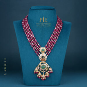 BEADS LONG NECKLACE