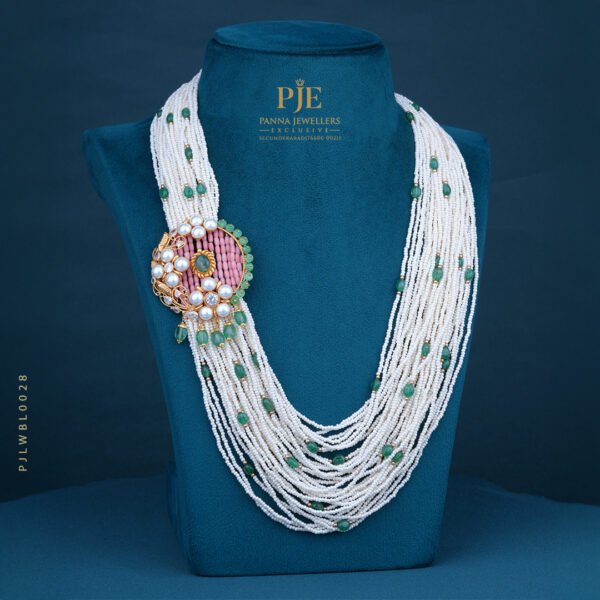BEADS LONG NECKLACE