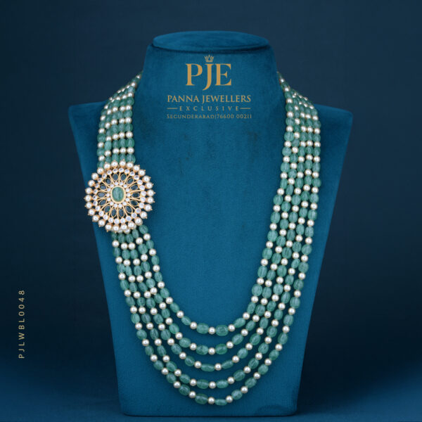 BEADS LONG NECKLACE