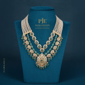 BEADS LONG NECKLACE