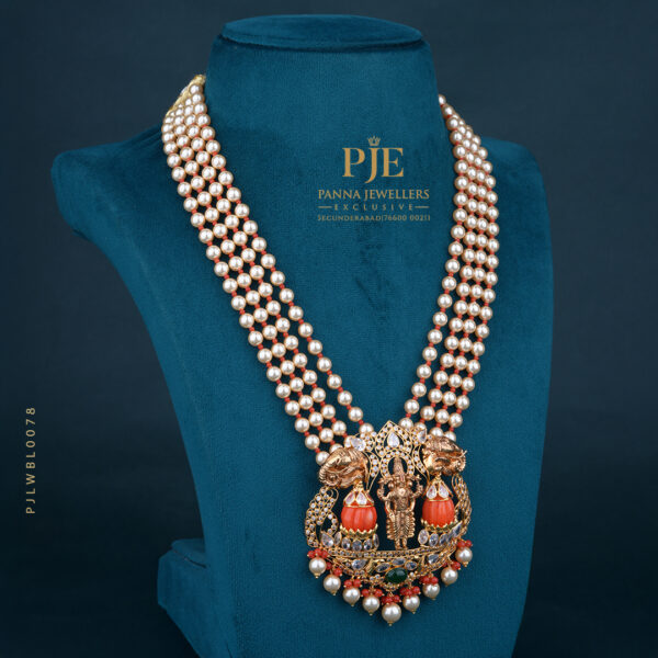 BEADS LONG NECKLACE