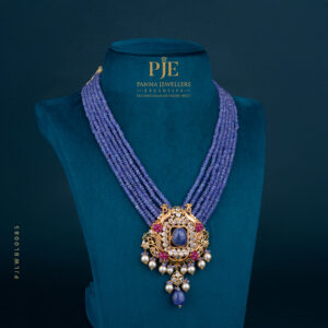 BEADS LONG NECKLACE