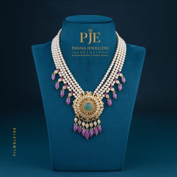 BEADS LONG NECKLACE