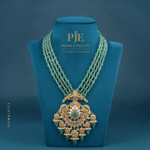 BEADS LONG NECKLACE