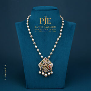 BEADS LONG NECKLACE