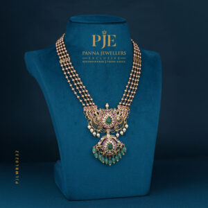 BEADS LONG NECKLACE