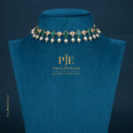 PEARLS SHORT NECKLACE